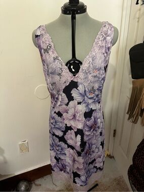 Peter Alexander Lavender and Pink Trim Sleepwear Slip